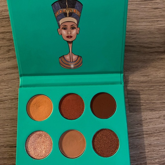 The nubian by juvia’s - Picture 2 of 3